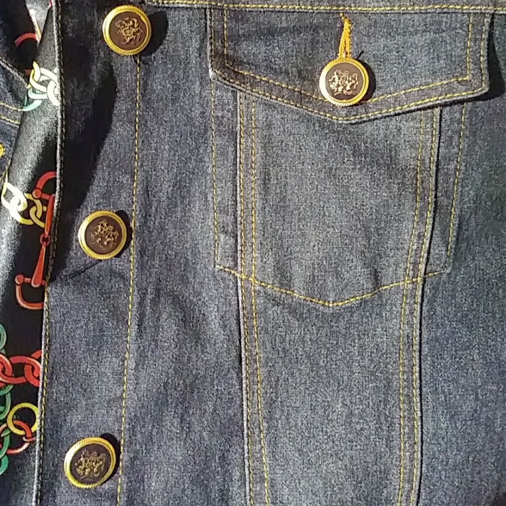 Jean jacket - Picture 2 of 4